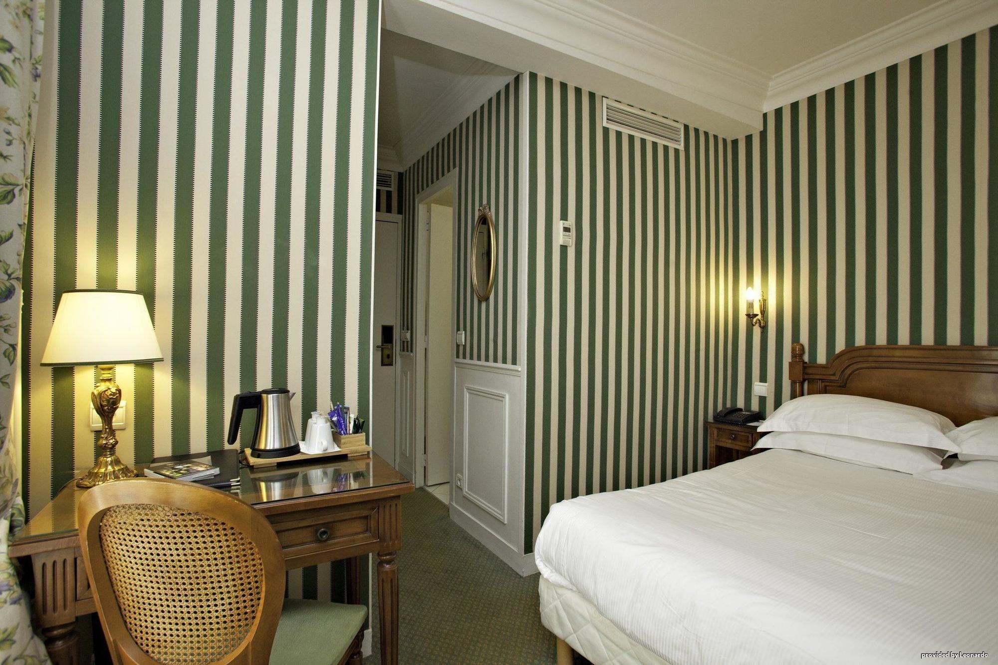 Hotel Ducs De Bourgogne Paris Rum bild